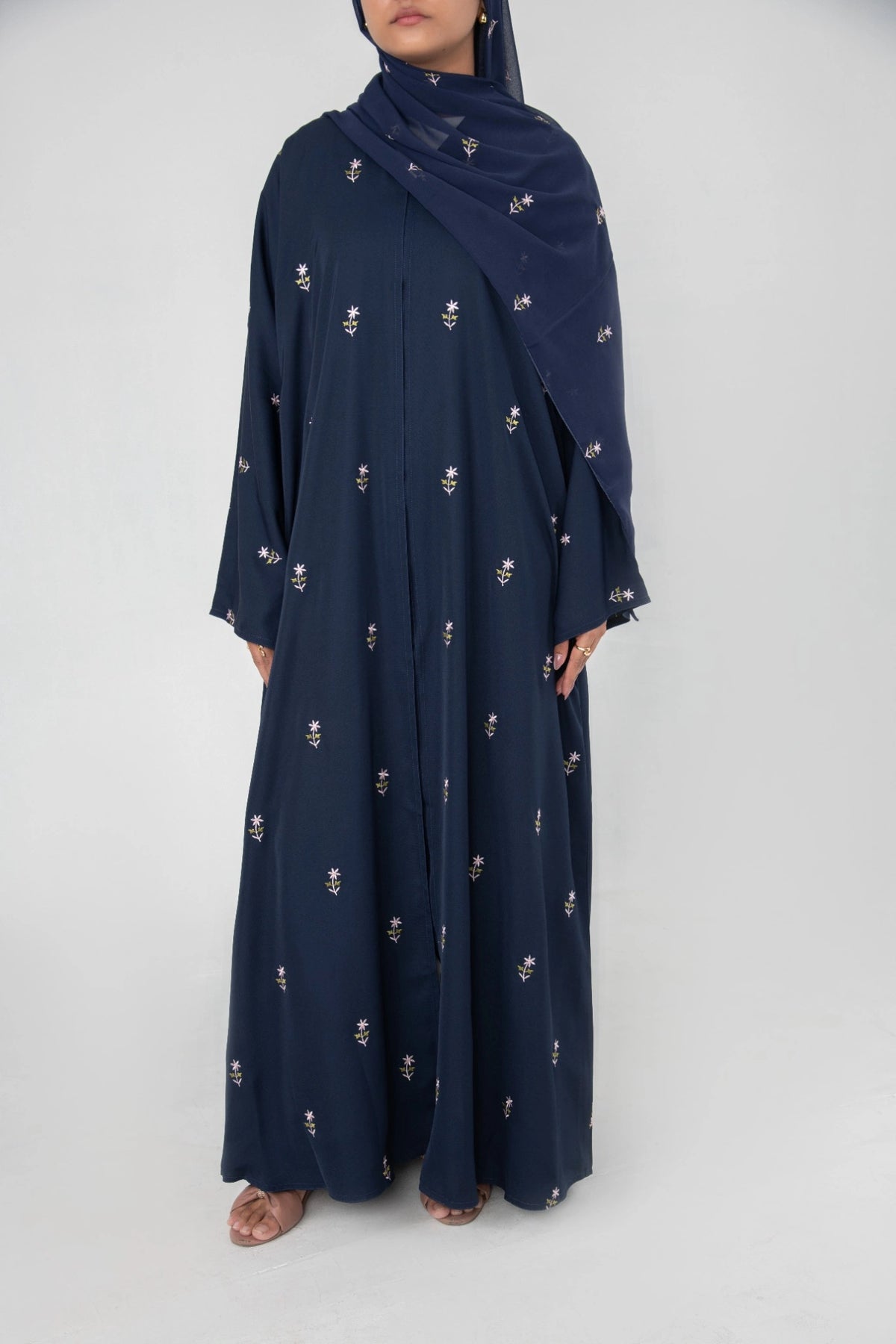 Rawdah Embroidered Abaya